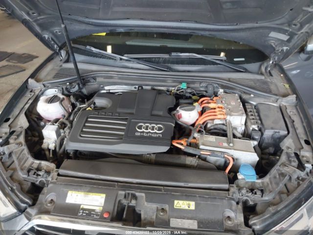 2017 AUDI A3 E-TRON WAUUPBFF1HA076396 Photo 9