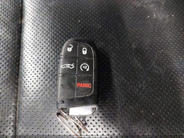 2018 CHRYSLER 300 2C3CCAGG6JH165467 Photo 10