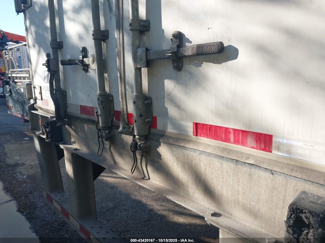 43420167 :رقم المزاد ، 3H3V532CXLR121142 vin ، 2020 Hyundai Translead Inc Semi Trailer مزاد بيع