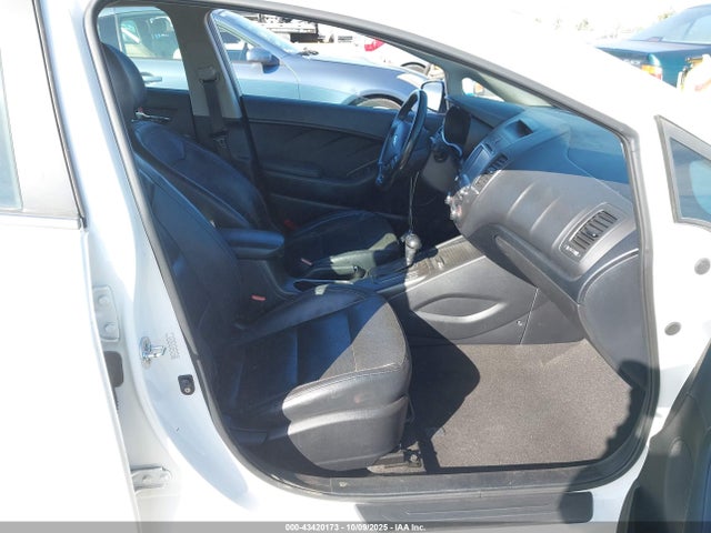 KNAFZ4A81G5463576 KIA gdi nu