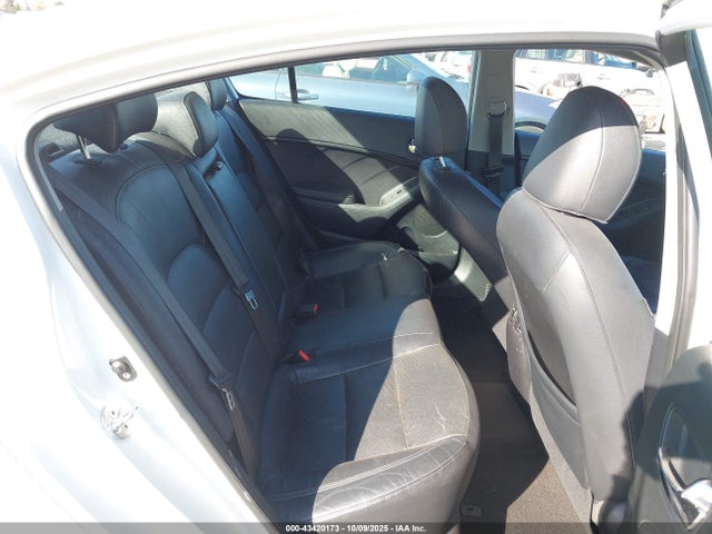 KNAFZ4A81G5463576 KIA gdi nu