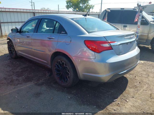 2014 CHRYSLER 200 1C3CCBBB5EN194991 Photo 2