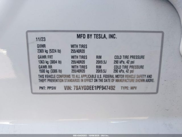 2023 TESLA MODEL Y 7SAYGDEE1PF947492 Photo 8
