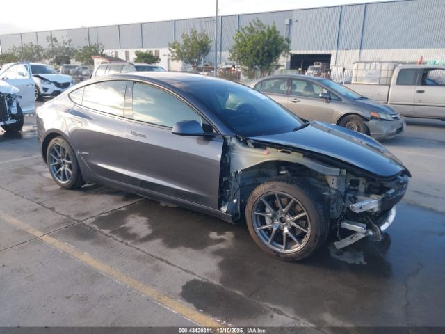 2022 TESLA MODEL 3 5YJ3E1EB7NF169326 Photo 0