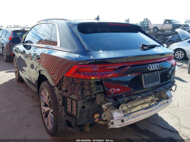 2023 AUDI Q8 WA1EVBF18PD000876 Photo 2