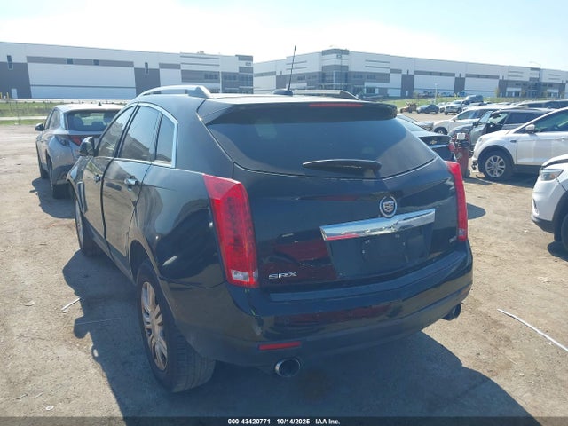2015 CADILLAC SRX 3GYFNBE39FS558029 Photo 2