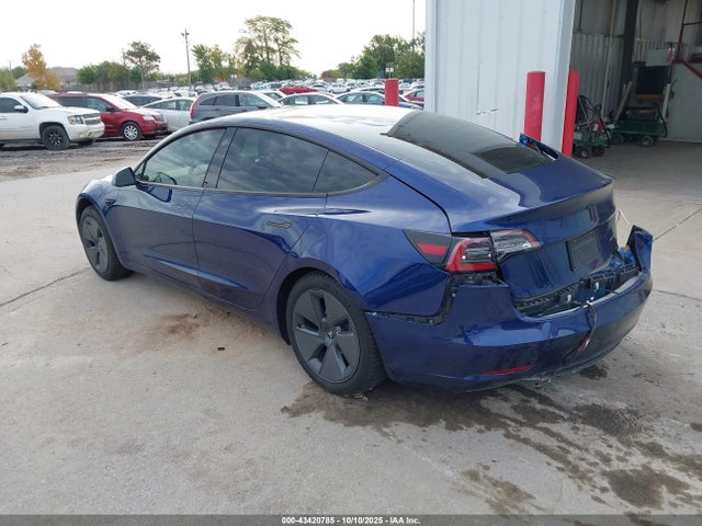 2022 TESLA MODEL 3 5YJ3E1EBXNF106771 Photo 2
