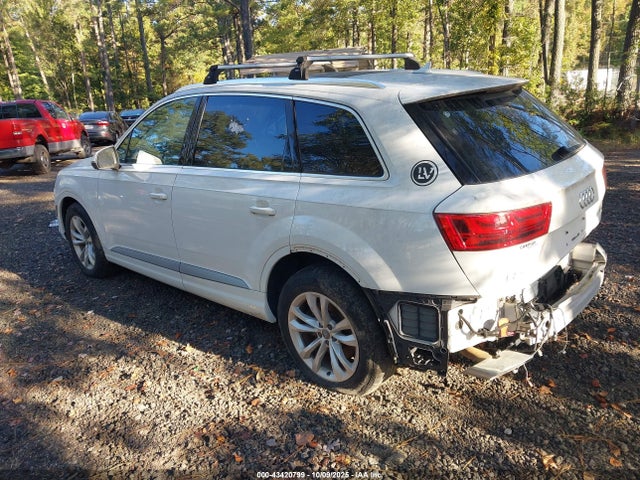 2018 AUDI Q7 WA1LAAF75JD022214 Photo 2