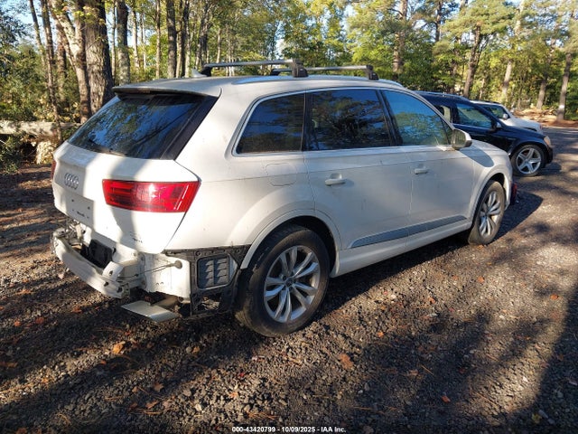 2018 AUDI Q7 WA1LAAF75JD022214 Photo 3