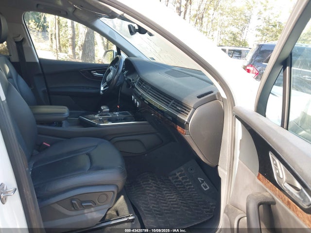 2018 AUDI Q7 WA1LAAF75JD022214 Photo 4