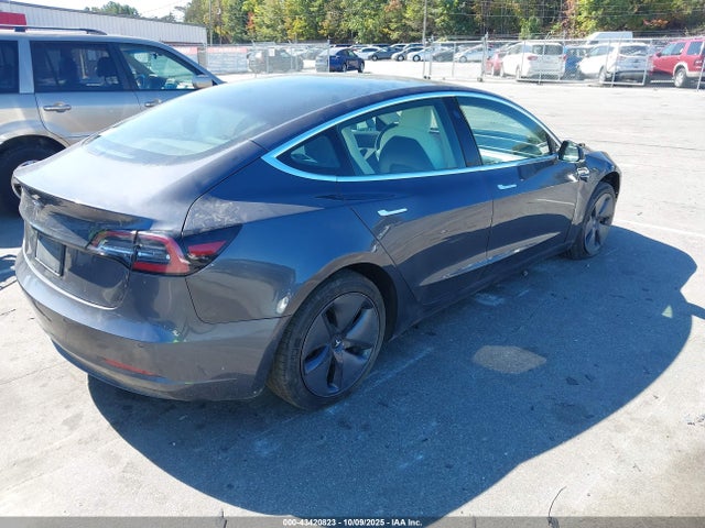 2020 TESLA MODEL 3 5YJ3E1EA7LF598910 Photo 3