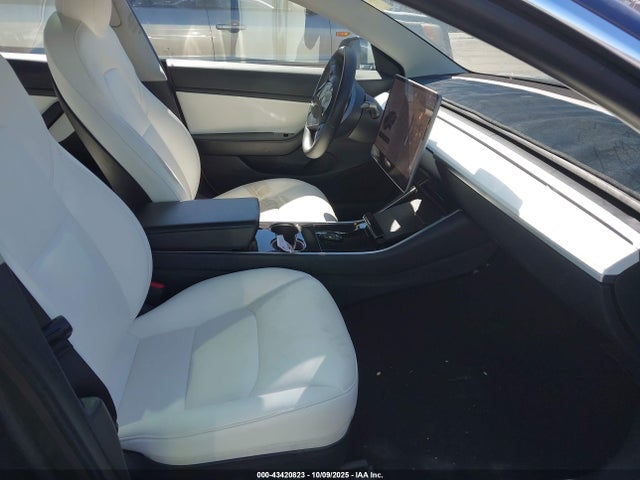2020 TESLA MODEL 3 5YJ3E1EA7LF598910 Photo 4