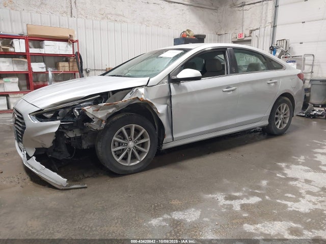 Hyundai gdi theta-ii 2019 5NPE24AF3KH787686 Image 2