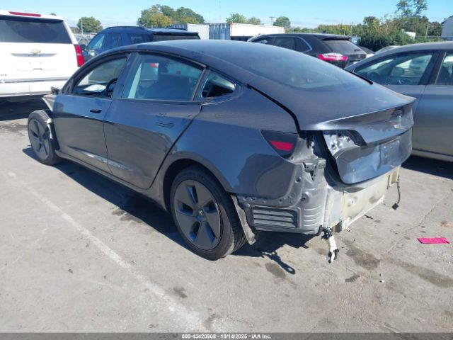 2022 TESLA MODEL 3 5YJ3E1EB0NF276945 Photo 2