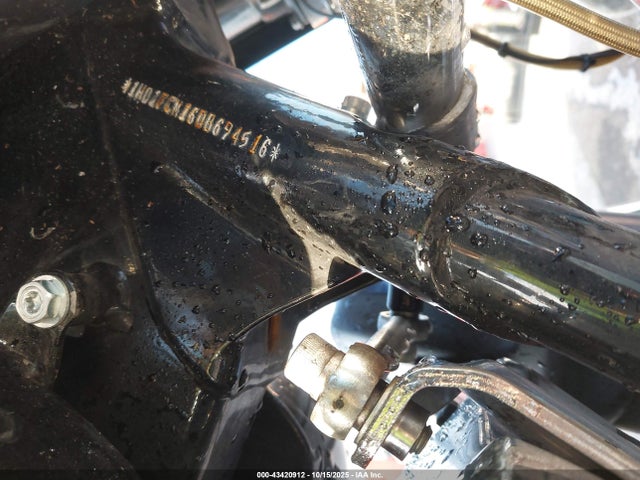 2013 HARLEY-DAVIDSON FLHTCU 1HD1FCM16DB694516 Photo 9