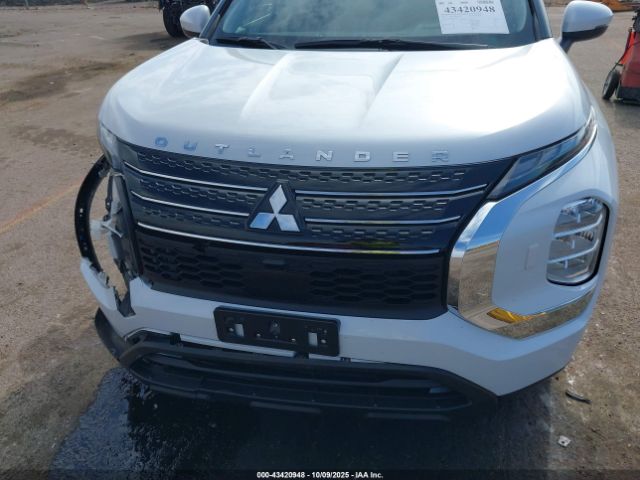 2024 MITSUBISHI OUTLANDER JA4J4UA87RZ038932 Photo 5
