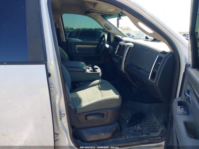 2017 RAM 1500 1C6RR7GT7HS540801 Photo 4