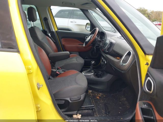 2014 FIAT 500L ZFBCFADH3EZ023506 Photo 4