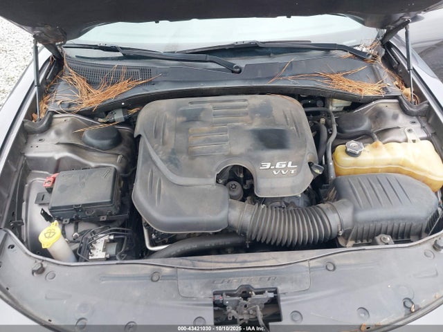 2C3CDXBG3FH716372 Dodge Charger Se