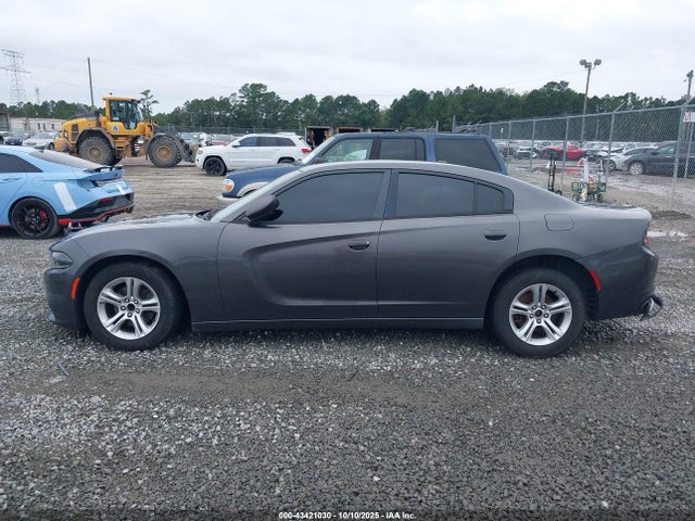 2C3CDXBG3FH716372 Dodge Charger Se