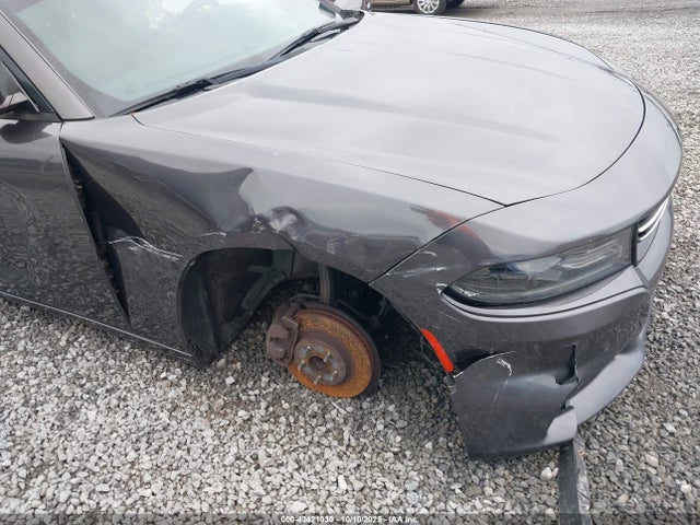 2C3CDXBG3FH716372 Dodge Charger Se