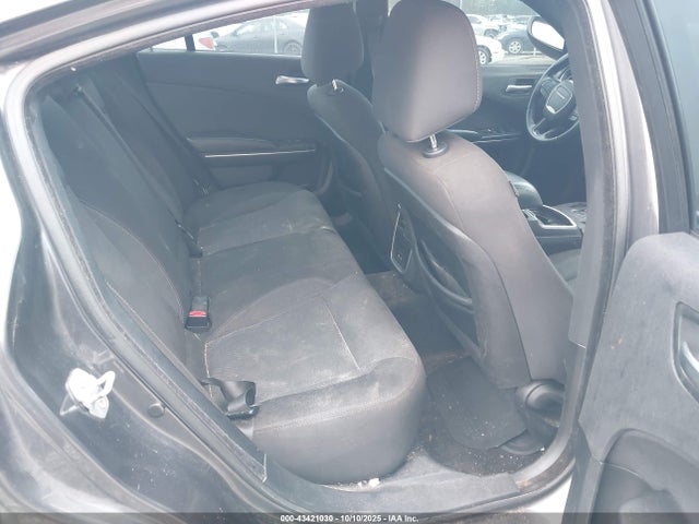 2C3CDXBG3FH716372 Dodge Charger Se