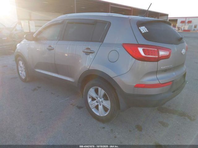 2012 KIA SPORTAGE KNDPBCA2XC7219053 Photo 2
