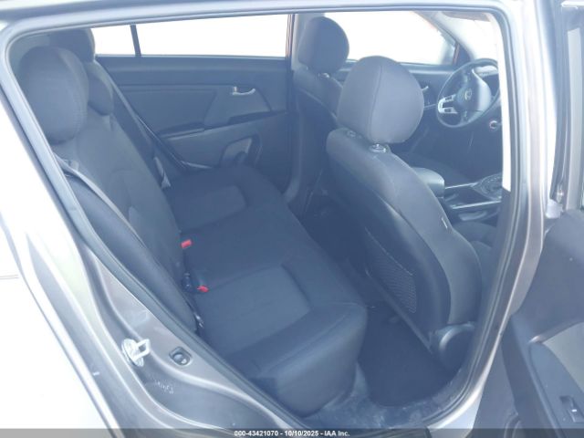2012 KIA SPORTAGE KNDPBCA2XC7219053 Photo 7