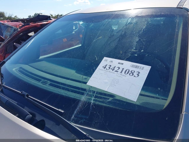 KNDMB5C11G6191478 KIA SEDONA LX