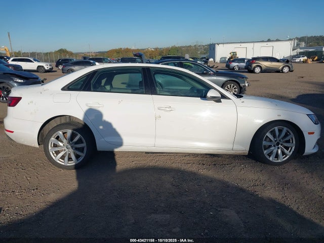 WAUANAF46HN009397 Audi A4 2.0t Premium