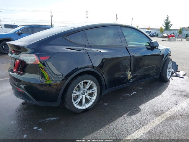 2022 TESLA MODEL Y 7SAYGAEE5NF543820 Photo 3