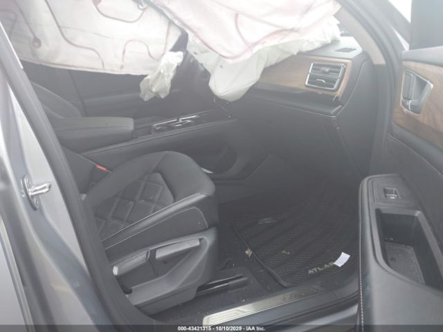 2024 VOLKSWAGEN ATLAS 1V2HR2CA8RC501785 Photo 4