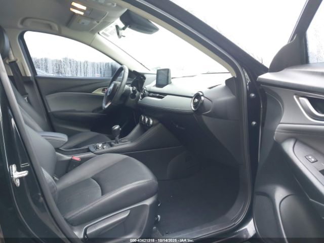 2019 MAZDA CX-3 JM1DKDC73K0445136 Photo 4