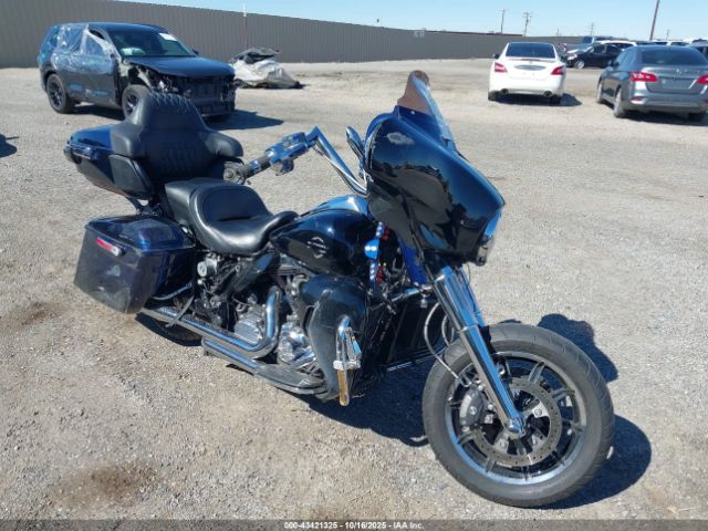 2014 HARLEY-DAVIDSON FLHTK 1HD1KEL18EB646526