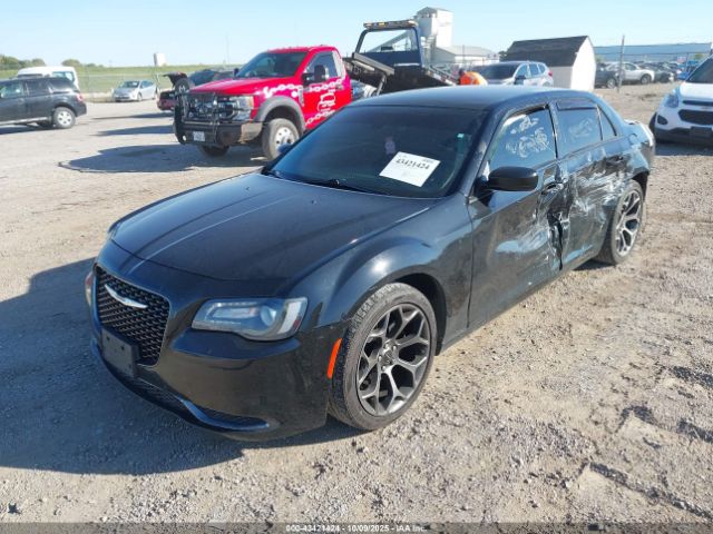 2018 CHRYSLER 300 2C3CCAAG4JH293358 Photo 1