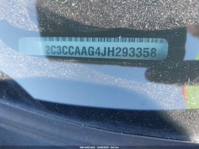 2018 CHRYSLER 300 2C3CCAAG4JH293358 Photo 8