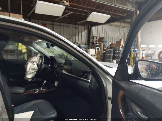 2014 BMW 320I WBA3C3G56ENS70865 Photo 4