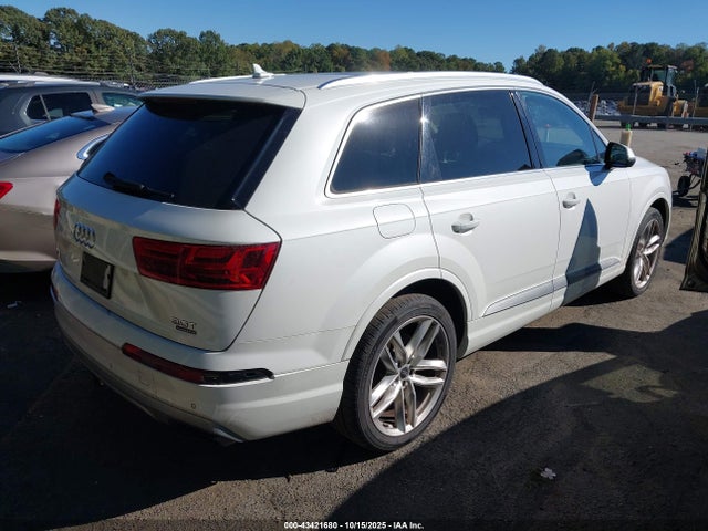 2017 AUDI Q7 WA1VAAF77HD030236 Photo 3