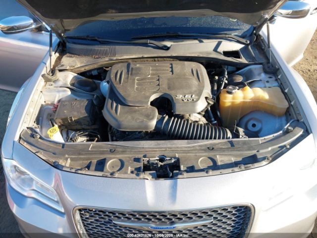 2016 CHRYSLER 300C 2C3CCAEG9GH252498 Photo 9