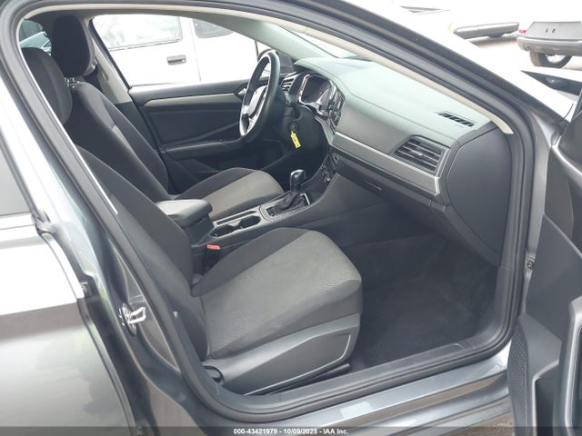 3VWC57BU4KM233948 Volkswagen Jetta 1.4t R-line/1.4t S/1.4t Se