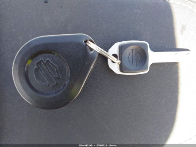 2019 HARLEY-DAVIDSON FXFBS 1HD1YLK25KB055336 Photo 10