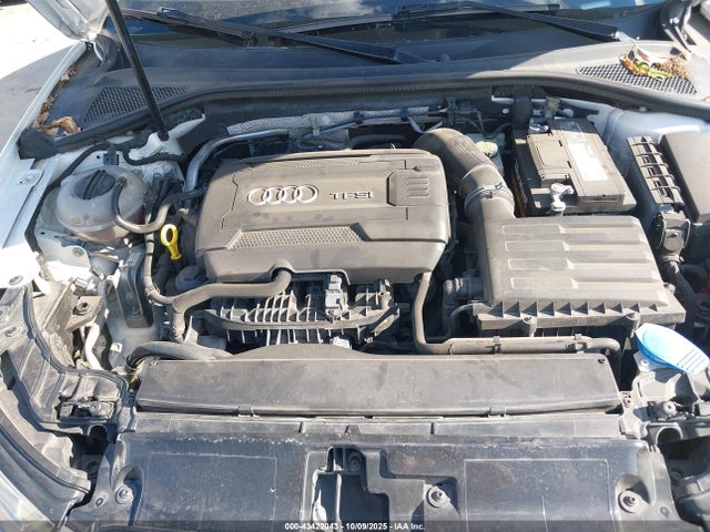 2016 AUDI A3 WAUA7GFF8G1077656 Photo 9