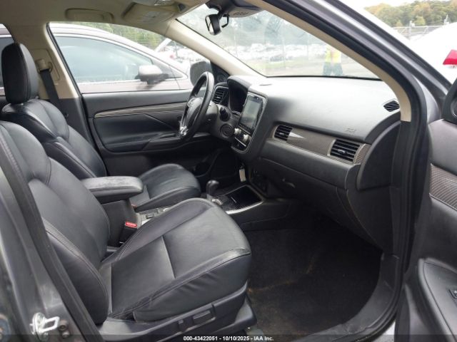 2020 MITSUBISHI OUTLANDER JA4AZ3A39LZ020617 Photo 4