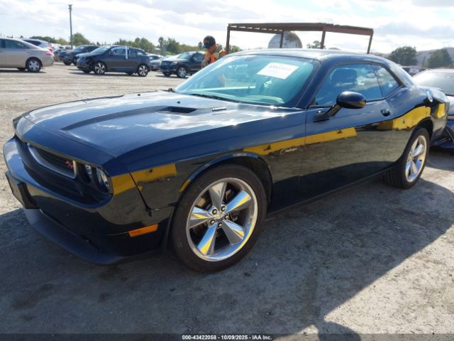2014 DODGE CHALLENGER 2C3CDYBT9EH237262 Photo 1