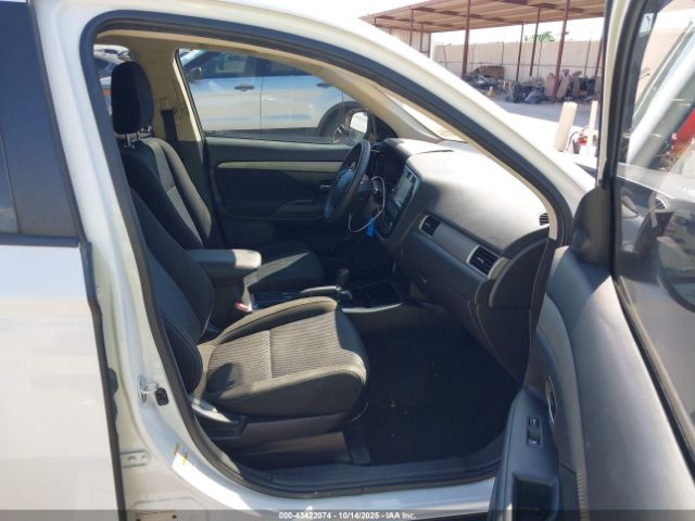 2018 MITSUBISHI OUTLANDER JA4AD2A38JZ059009 Photo 4