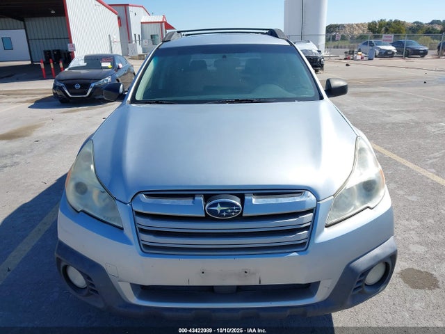 43422089 :رقم المزاد ، 4S4BRBAC5E3277909 vin ، 2014 Subaru Outback 2.5i مزاد بيع