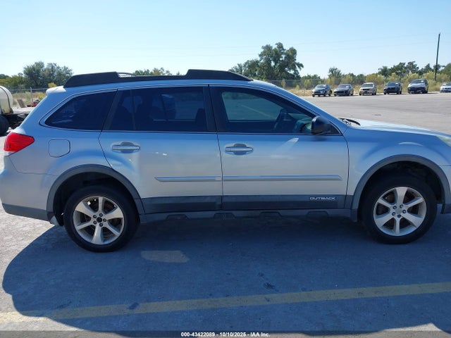 43422089 :رقم المزاد ، 4S4BRBAC5E3277909 vin ، 2014 Subaru Outback 2.5i مزاد بيع