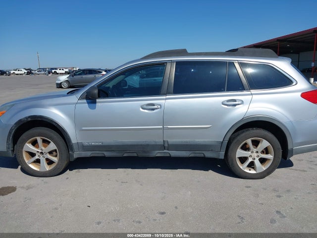 43422089 :رقم المزاد ، 4S4BRBAC5E3277909 vin ، 2014 Subaru Outback 2.5i مزاد بيع