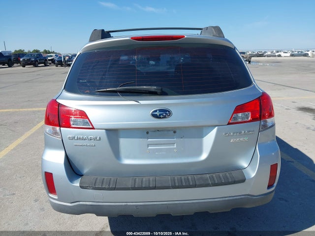 43422089 :رقم المزاد ، 4S4BRBAC5E3277909 vin ، 2014 Subaru Outback 2.5i مزاد بيع