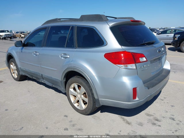 43422089 :رقم المزاد ، 4S4BRBAC5E3277909 vin ، 2014 Subaru Outback 2.5i مزاد بيع